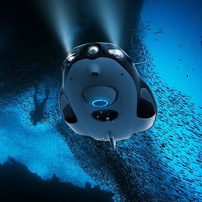 Подводные и надводные дроны